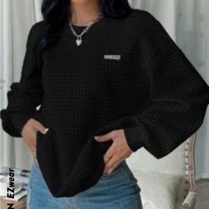 Black sweatshirt from SHEIN